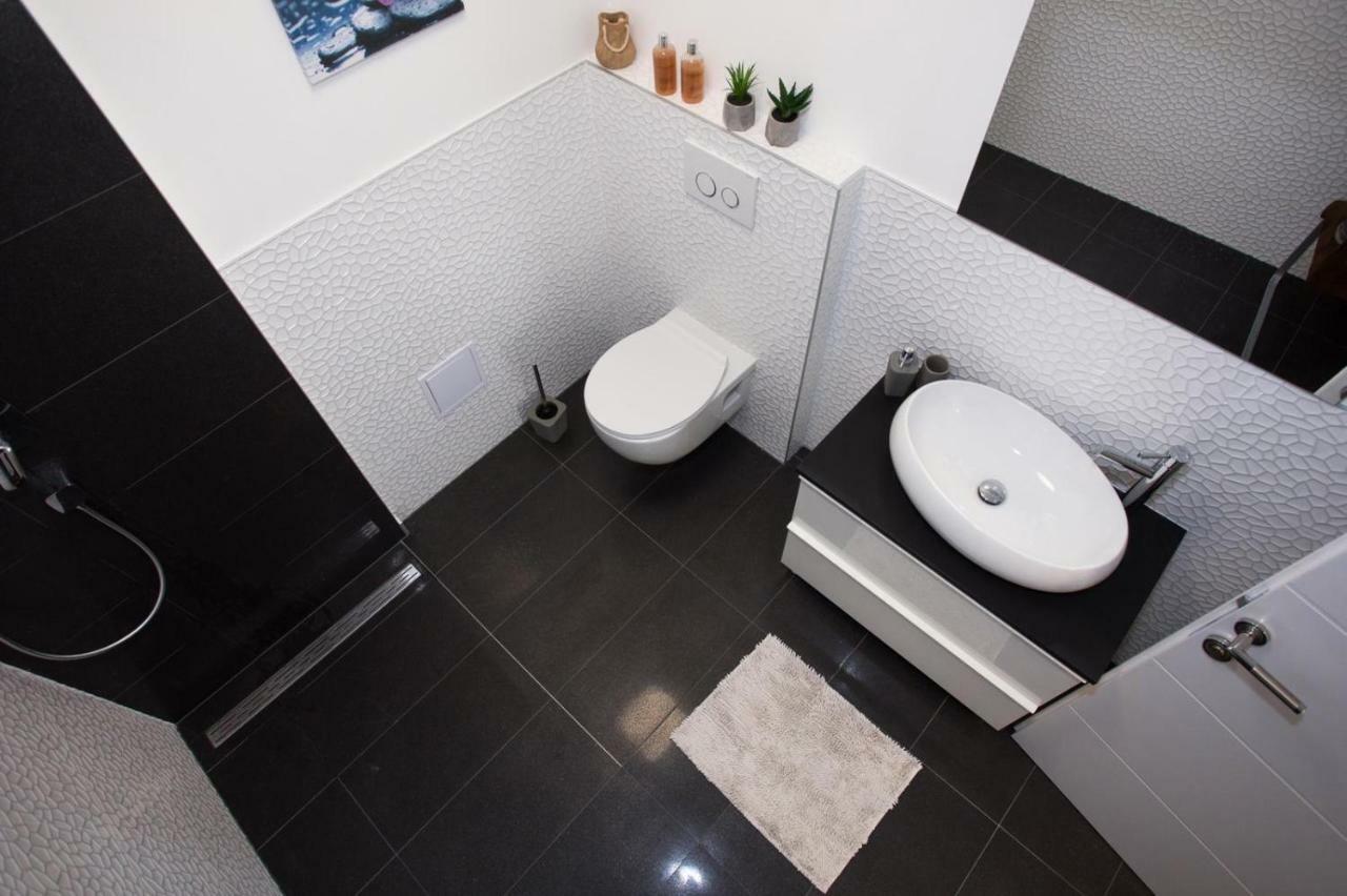 Tip Deluxe Apartment Подстрана Екстериор снимка